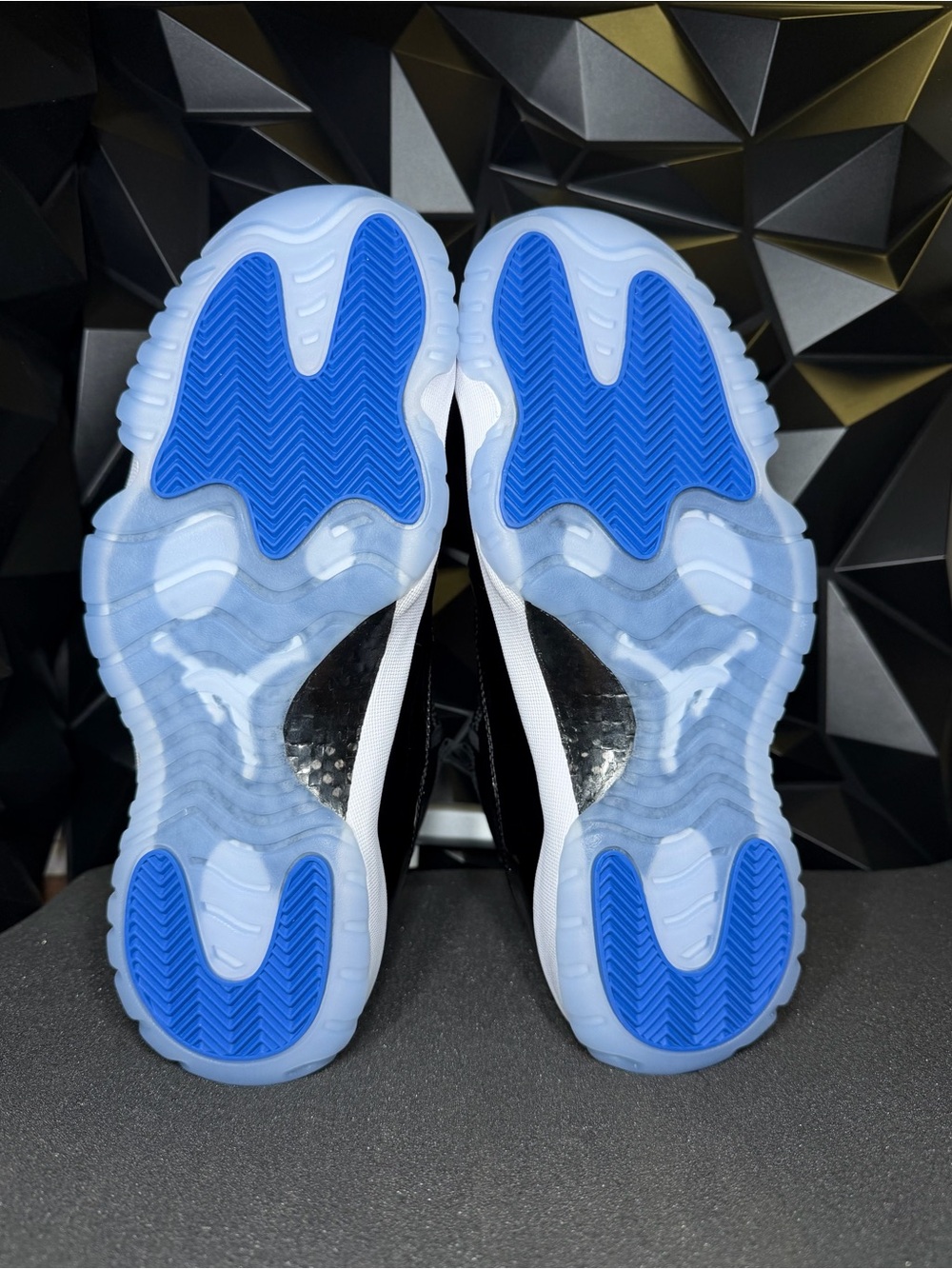 Jordan 11 Retro "Space Jam" - Picture 4 of 8